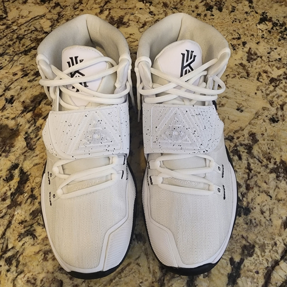 Kyrie 6